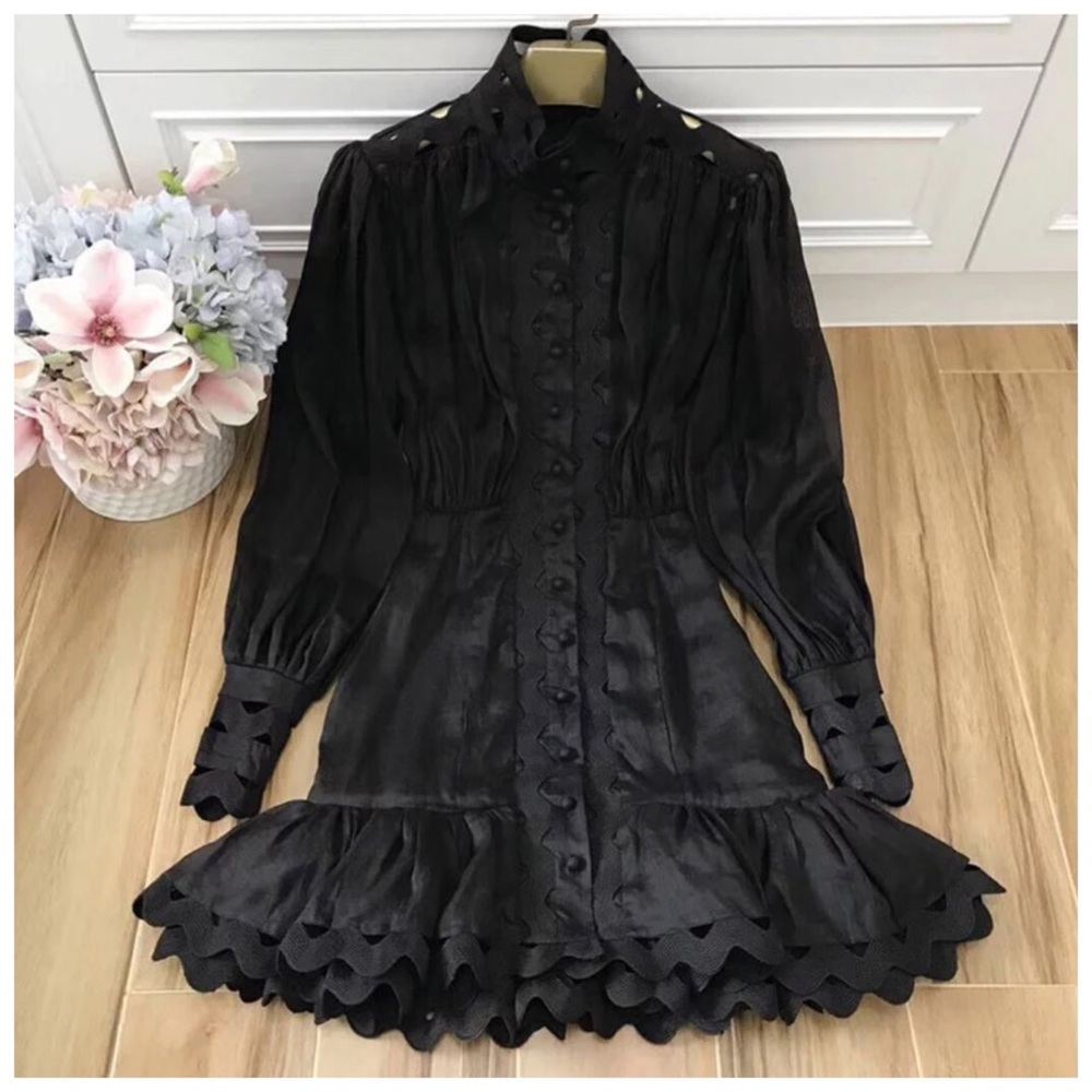 Gorgeous Ruffle Dress The Lindi - Picture 4 of 10